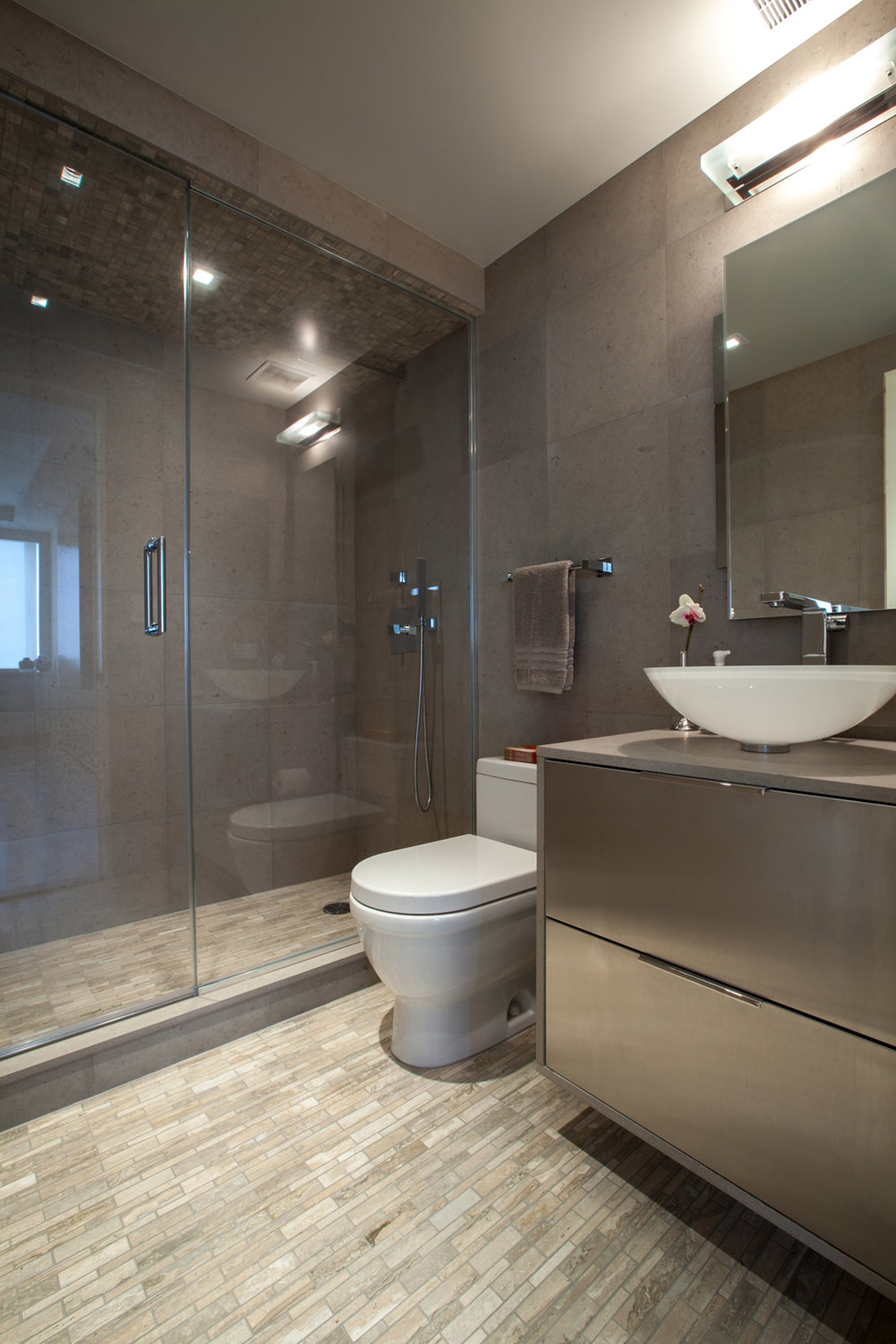 Upper West NYC Penthouse Renovation - Bathroom 2
